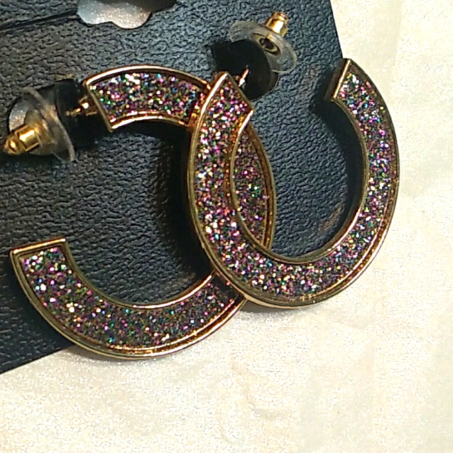 Gold Blingy Hoops 10$